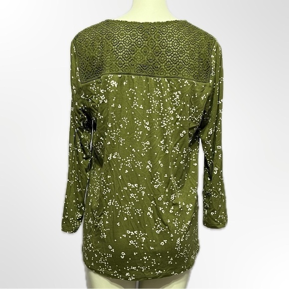 Daniel Rainn Green Patterned Top - Picture 2 of 4